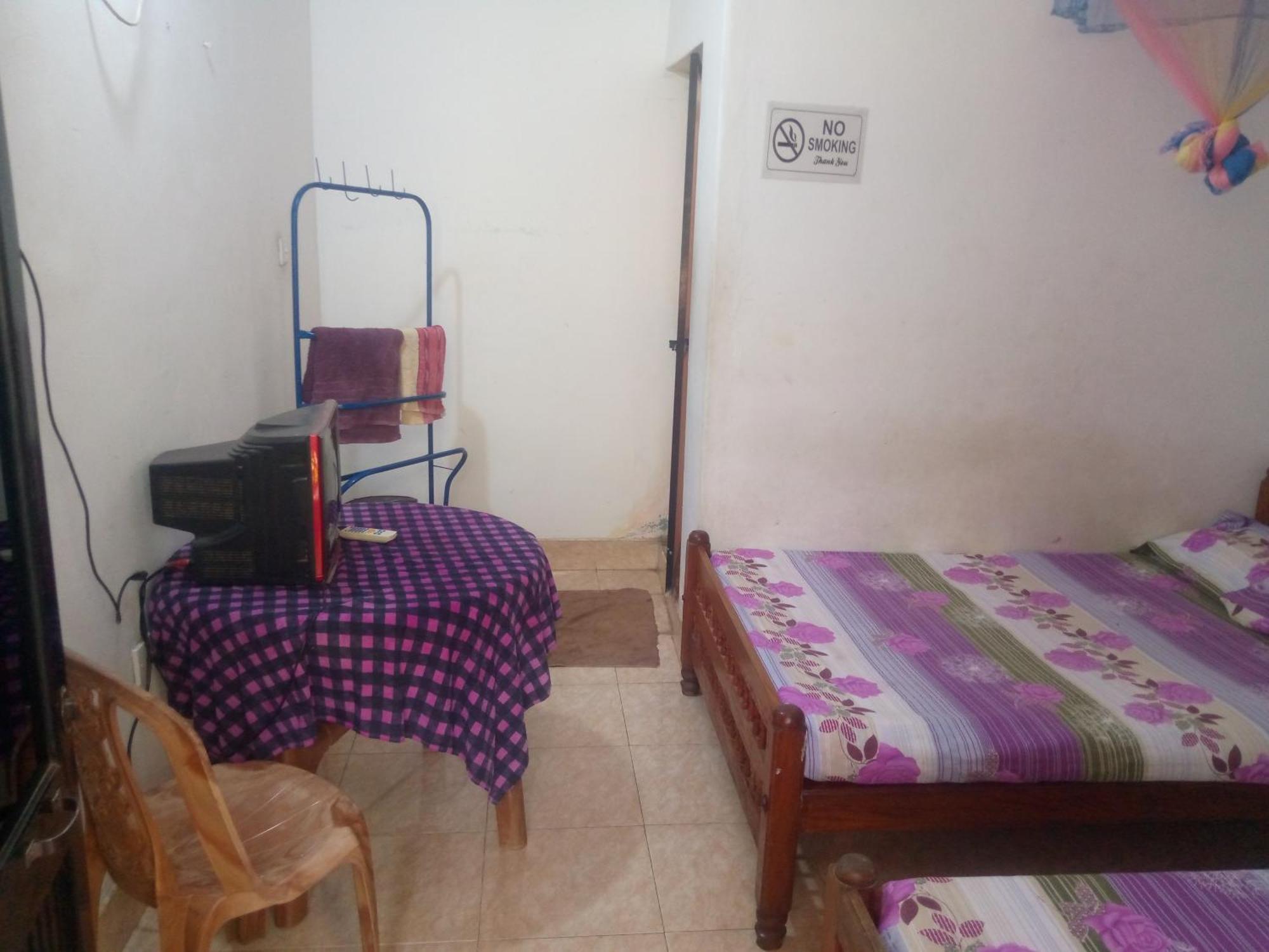 Kunam Beach Rest Inn Батикалоа Екстериор снимка